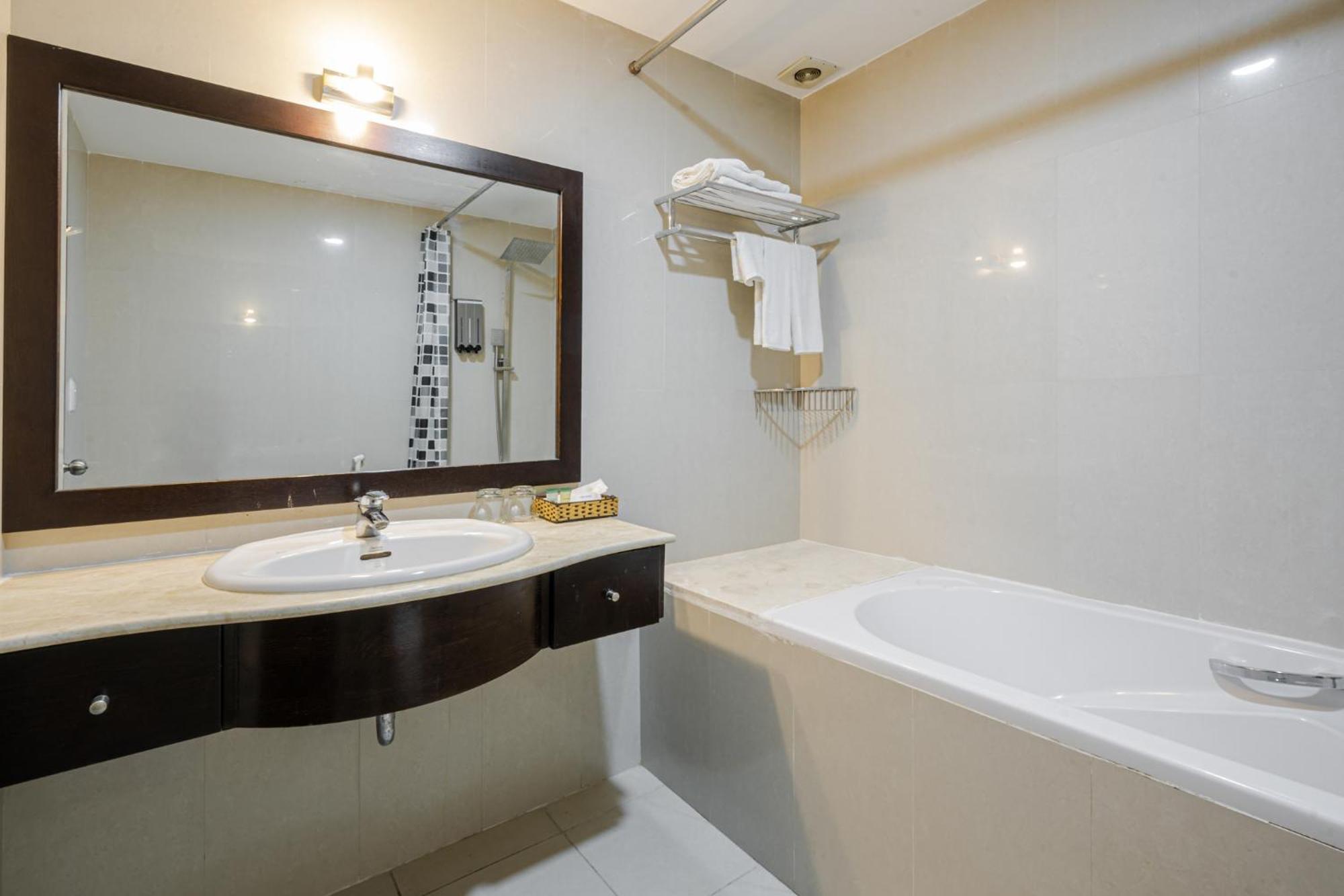 La Serena Boutique Hotel 호치민 외부 사진